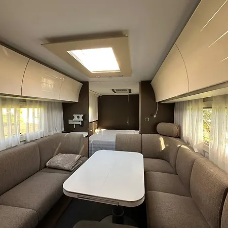Camping Scandi On Wheels !the Peak Of Your Dreams Skjervoy
